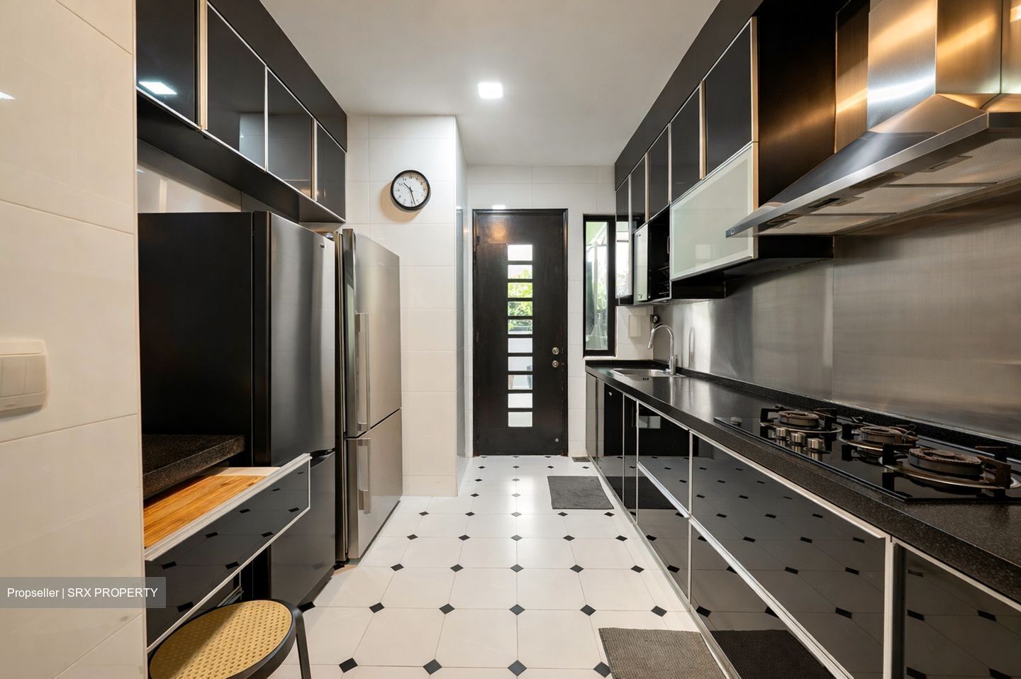 Eastwood Road (D16), Terrace #536904841